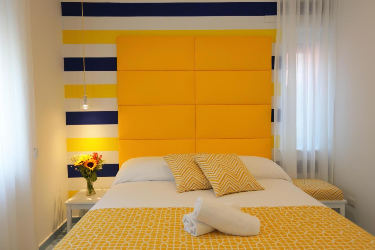 Bed and Breakfast Domus Мета Экстерьер фото